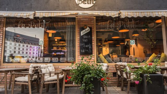 Le Petit – Caffe & Bar & Food